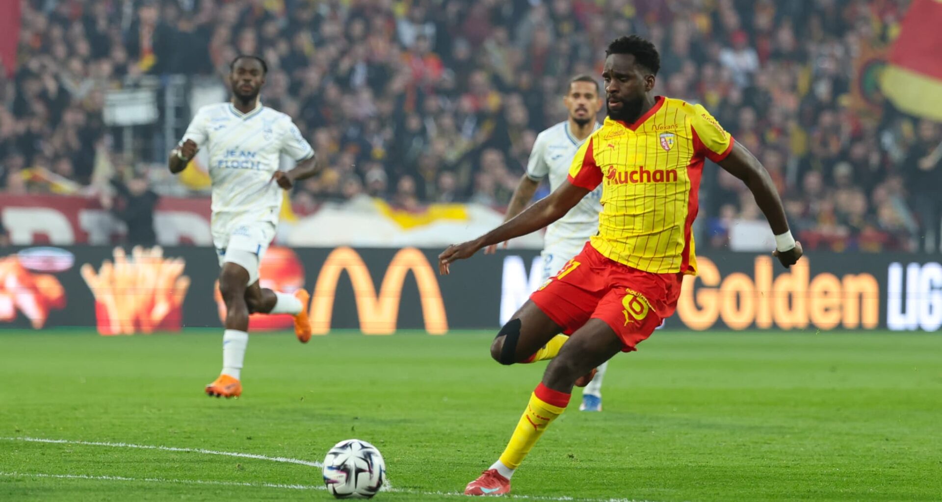 Lens lancé, Nice renversé, Lille accroché