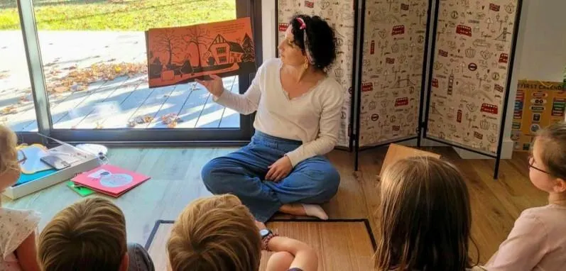 À Rezé, l’anglais se découvre en douceur avec la méthode Montessori