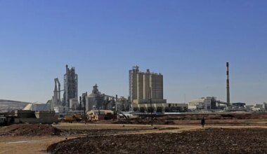 Le cimentier Lafarge jugé pour financement de groupes terroristes