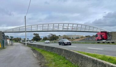 Bruz. La passerelle piéton-vélo de Ker Lann a été posée