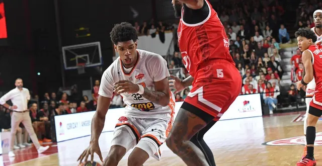 photo l’intérieur manceau trevor hudgins, le 1er novembre, lors du succès manceau à cholet. © photo : le maine libre - yvon loué