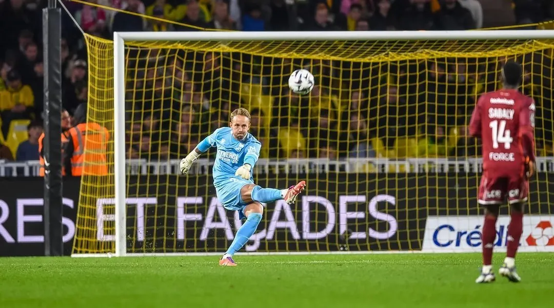 FC Nantes. Carlgren dans les cages, Tabibou remplaçant ? Les compos probables