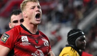 Top 14. Toulon déroule face à La Rochelle et se rapproche de Toulouse en tête du classement .