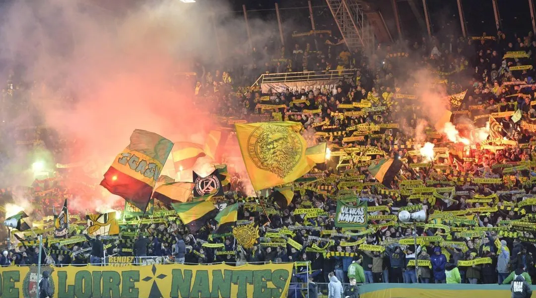 Attaque des supporters du Stade Rennais : fin de garde à vue pour les six ultras du FC Nantes .