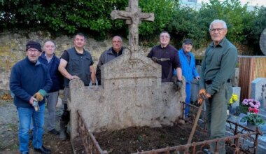 Ils sortent de l’oubli la tombe de ce soldat de la Première Guerre près de Nantes