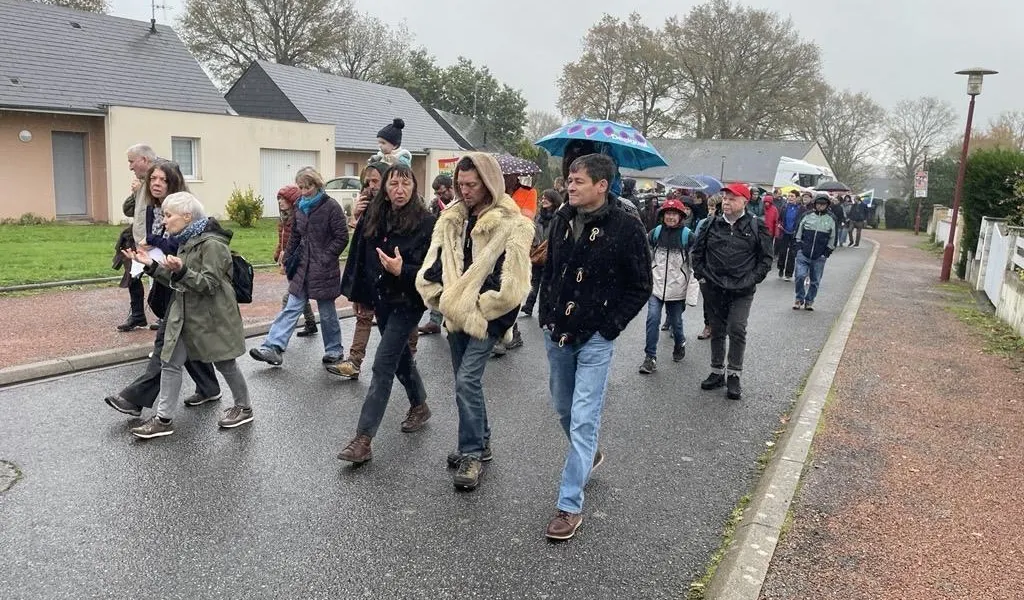 Ils manifestent contre le projet d’école privée hors contrat en Loire-Atlantique