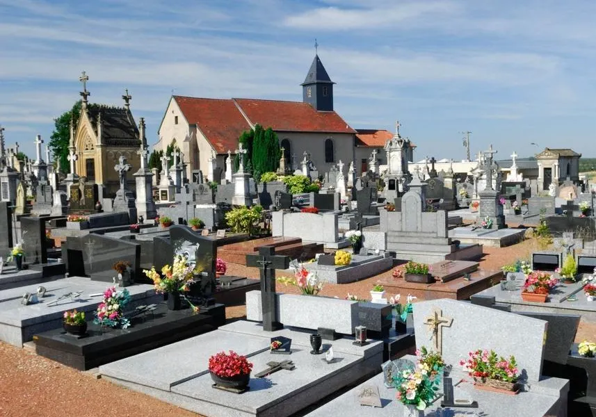 Au cimetière de Faulquemont, le cercueil de l’aïeule a disparu