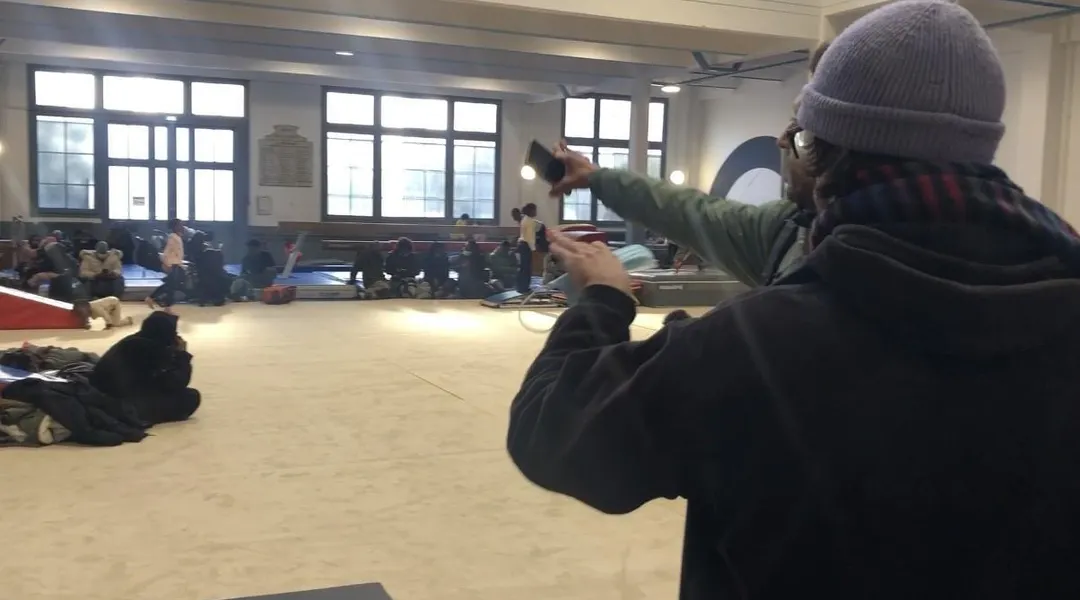 Gymnase Coidelle occupé à Nantes : la centaine de personnes à la rue relogée à l’hôtel et