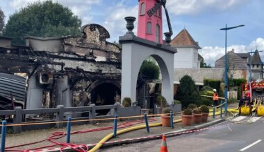 Incendie du Moulin rose près de Rouen : un homme mis en examen et placé sous contrôle judiciaire