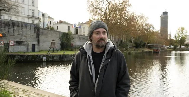 photo  depuis la première édition du voyage en hiver, dominique blais met en mouvement le son des clochers de la ville.  ©  photo presse océan - nathalie bourreau 