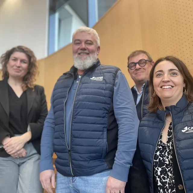 photo andrea lemasson, secrétaire générale de la capeb, christophe gaudou, président, jean-baptiste dupuis-valette, plombier chauffagiste et marie logeais, co dirigeante d’une boîte d’électricité.  ©  ouest-france