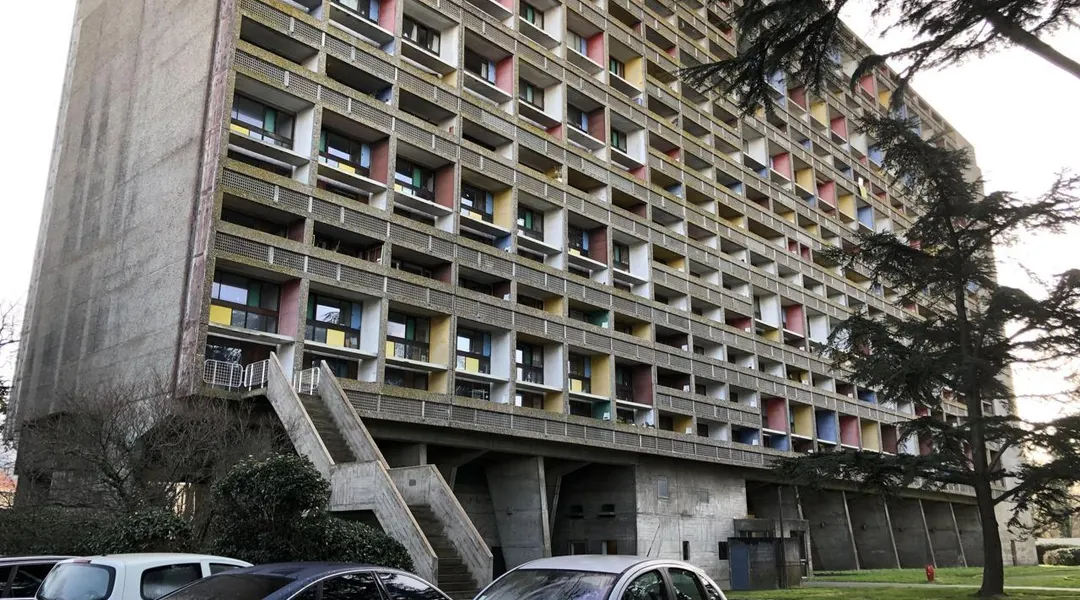 Passage à tabac à la Cité radieuse en 2020 : 10 et 15 ans de prison pour deux accusés aux