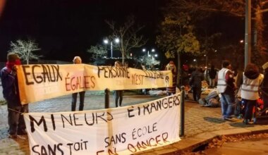 « Aucun n’a de protection pour l’hiver » : des jeunes mineurs étrangers manifestent