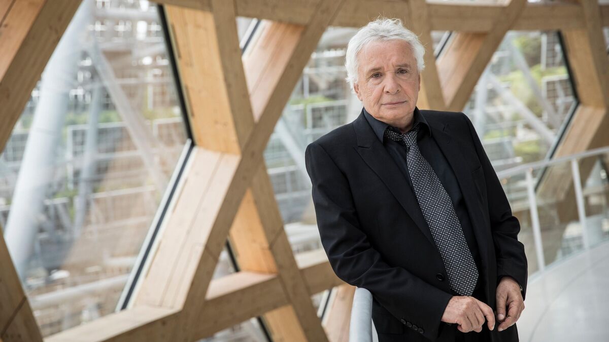Michel Sardou sort de sa retraite : « Ça ne m’a pas plu qu’on mette en prison le président de la République »
