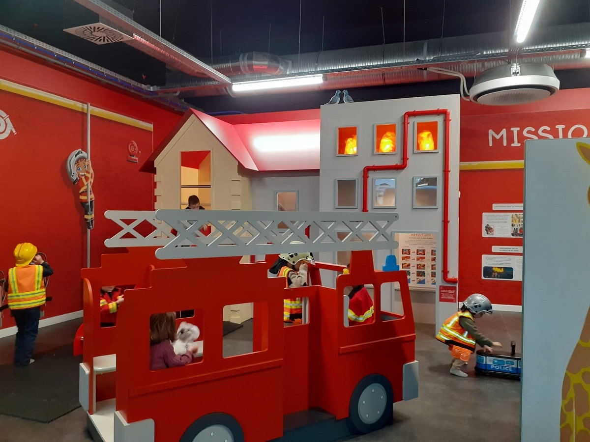 Les enfants « jouent à faire les grands » à Palomano Toulouse.