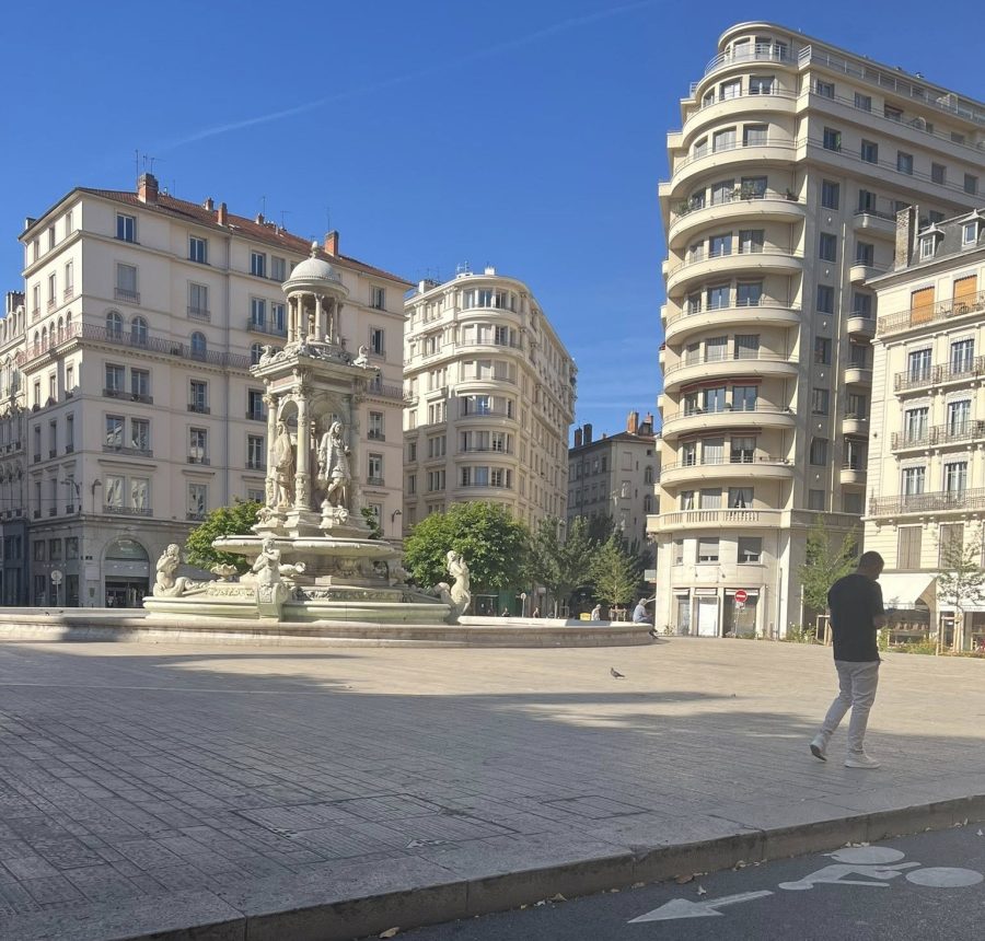 Lyon, ville morte durant l’été 2025. Les raisons de cet échec -