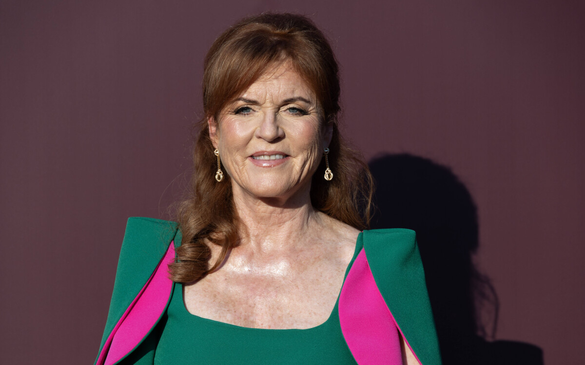 Sarah Ferguson lors d'une soirée de charité à Cannes, le 17 juillet 2025.
