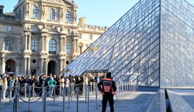 La sécurité du musée du Louvre a été négligée, dénonce la Cour des comptes. PHOTO © Emma Da Silva/AP/SIPA