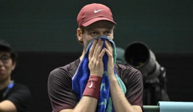 ATP > « Être fier d'être Italien, c'est contribuer au bien de son pays. Et c'est être fier de payer ses impôts en Italie. », lance Barbara Tibaldi, syndicaliste Italienne, à Sinner