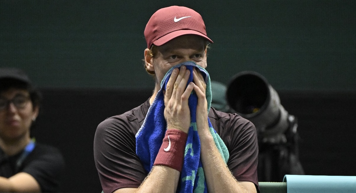 ATP > « Être fier d'être Italien, c'est contribuer au bien de son pays. Et c'est être fier de payer ses impôts en Italie. », lance Barbara Tibaldi, syndicaliste Italienne, à Sinner