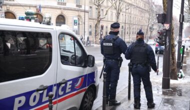 Paris : le braqueur de bijouterie au couteau s’empare de cinq Rolex pour 100 000 euros et prend la fuite en métro