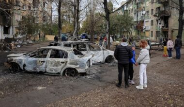 six morts dans des bombardements russes, Kyiv répond en frappant un port de la Mer Noire – Libération