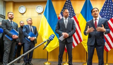 Trump recule, les négociateurs avancent, Poutine observe – Libération