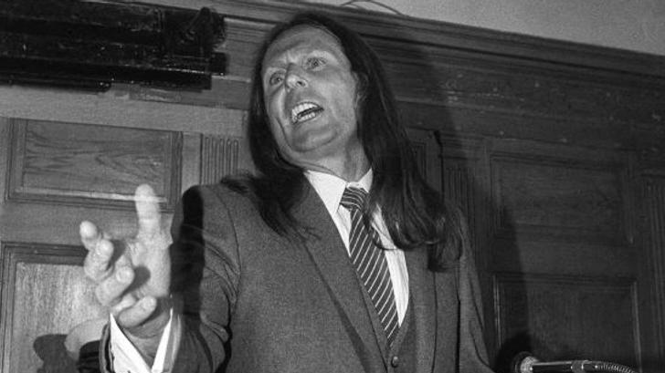 Le criminel d'origine corse, Joseph-Thomas Recco alias Tommy Recco, s'exprime lors de son procès, le 06 juin 1983, à Draguignan.