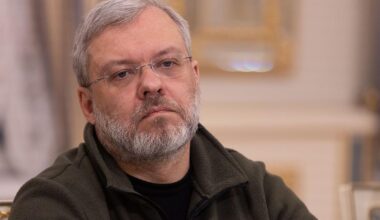 le ministre de la Justice suspendu