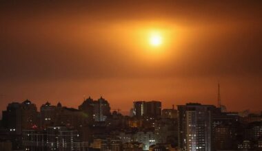 EN DIRECT - Guerre en Ukraine : nouvelle nuit d’attaques aériennes «massives» sur Kiev et en Russie, le secteur énergétique ciblé