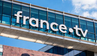 Alerte à la bombe dans les locaux de France Télévisions à Paris : les programmes interrompus