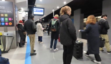 le trafic en partie interrompu à Paris sur le RER B