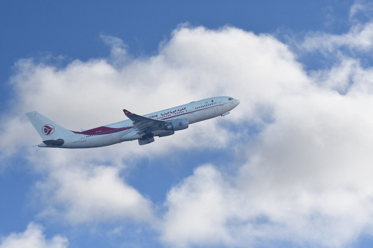 Lyon. Leur avion Air Algérie reste cloué au sol des heures à cause d'une tempête de neige