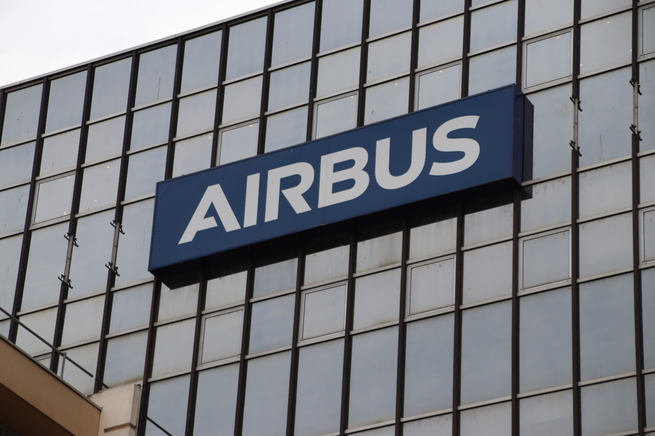 Airbus enregistre une importante commande et intensifie ses livraisons : tiendra-t-il ses objectifs ?
