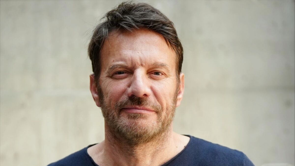 "Nous avons subi des orages d'une violence inouïe, des tempêtes de neige", Samuel Le Bihan raconte les conditions climatiques parfois extrêmes du tournage de la série de France 3