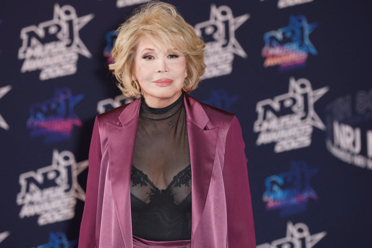 Amanda Lear presque octogénaire : elle lève le voile sur son véritable âge et c’est une surprise