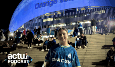 à 11 ans, Carméla vit à fond sa passion pour l'OM