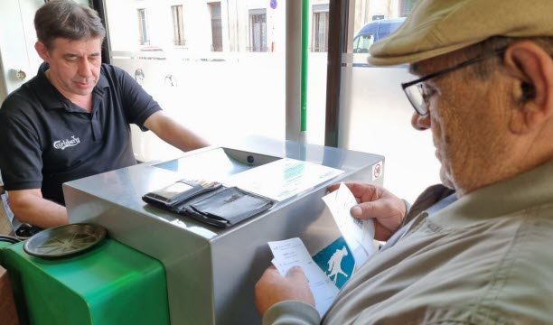 Au Pénalty, le PMU a du succès avec les courses retransmises en direct.   Photo Alain Thiesse