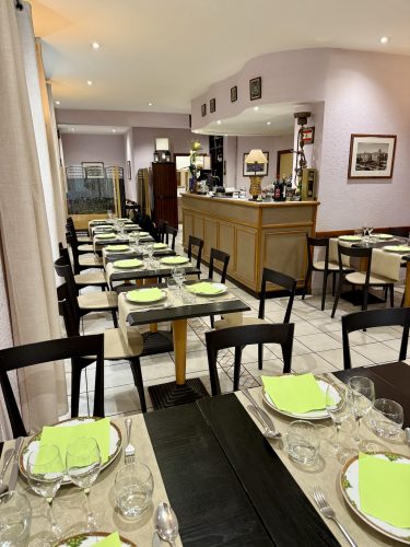 au petit mezzéAu petit Mezzé falafels plats à partagerIMG_6295 3