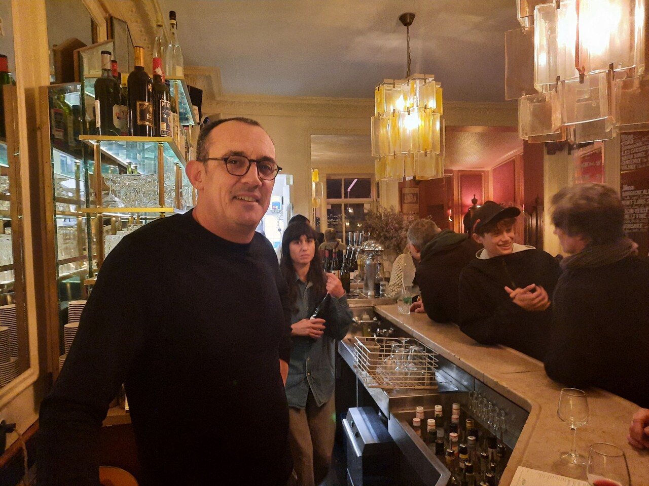 il fait revivre ce bistrot mythique de Montmartre fréquenté par de nombreux artistes