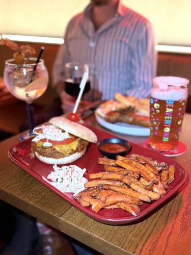 Austerlitz square garden bar tarte flambée burgerIMG_6047