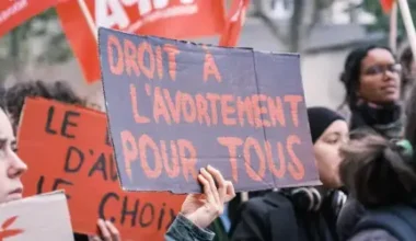 Une soirée pour financer les IVG hors délais