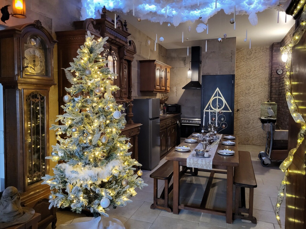 Près de Lille. Chez Camille et Rémi, faites escale au Quai des sorciers pour un séjour ensorcelé