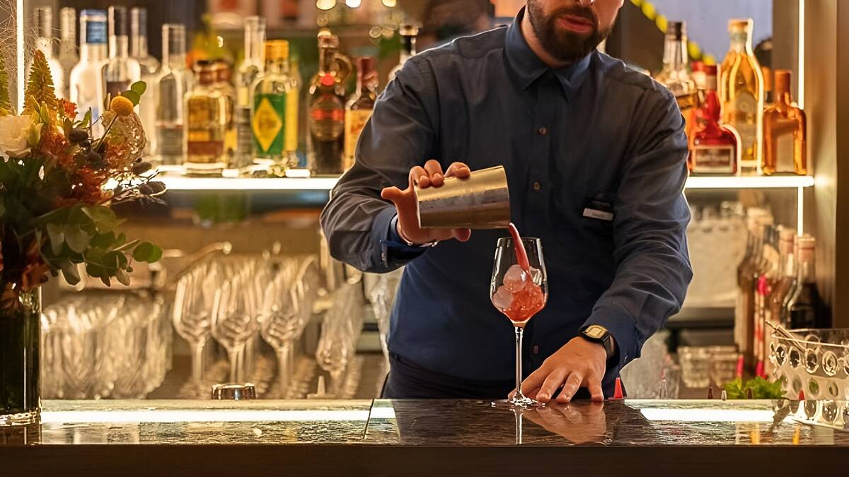 Découverte du bar à cocktails de l'hôtel - Burdigala