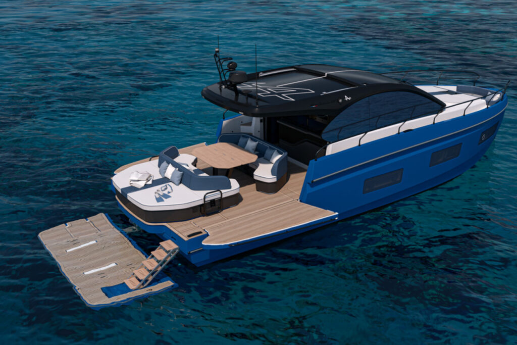 Voici le premier yacht du constructeur automoAlpine