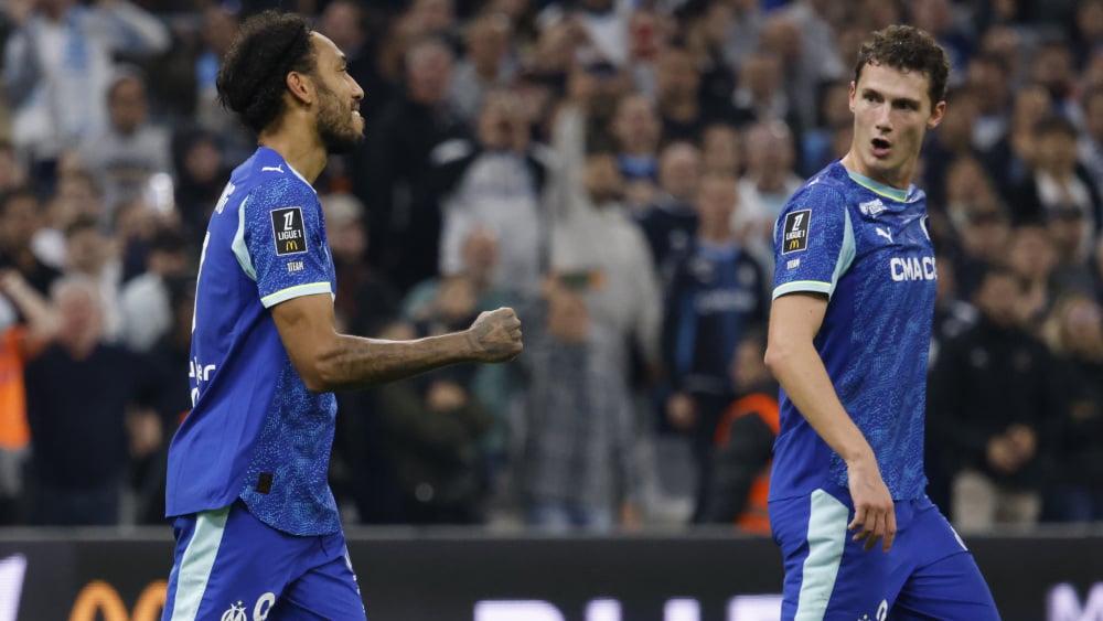 Kondogbia titulaire, un trio Pavard, Egan-Riley, Balerdi derrière... découvrez les compositions probables