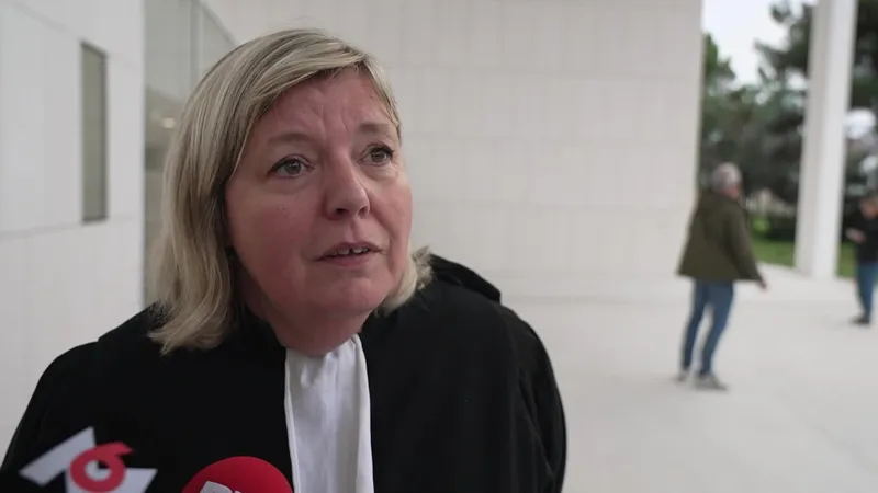 Me Carine Monzat est l'une de deux avocats de l'accusée.
