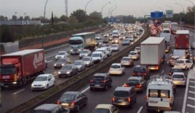 il faut une heure pour contourner la ville