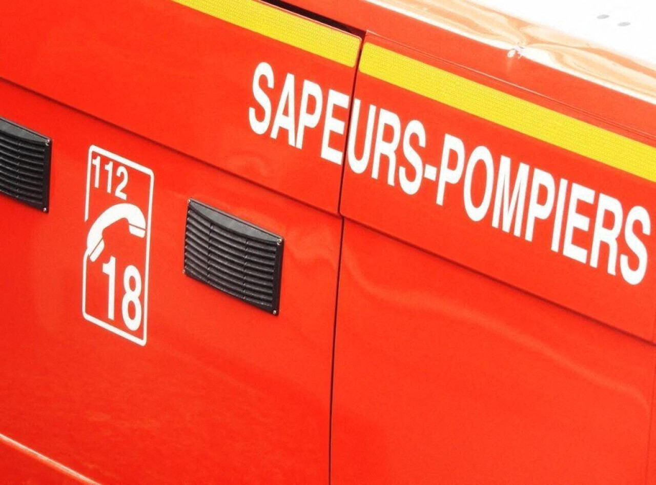 un bus de la RATP prend feu en plein service, la circulation déviée plusieurs heures