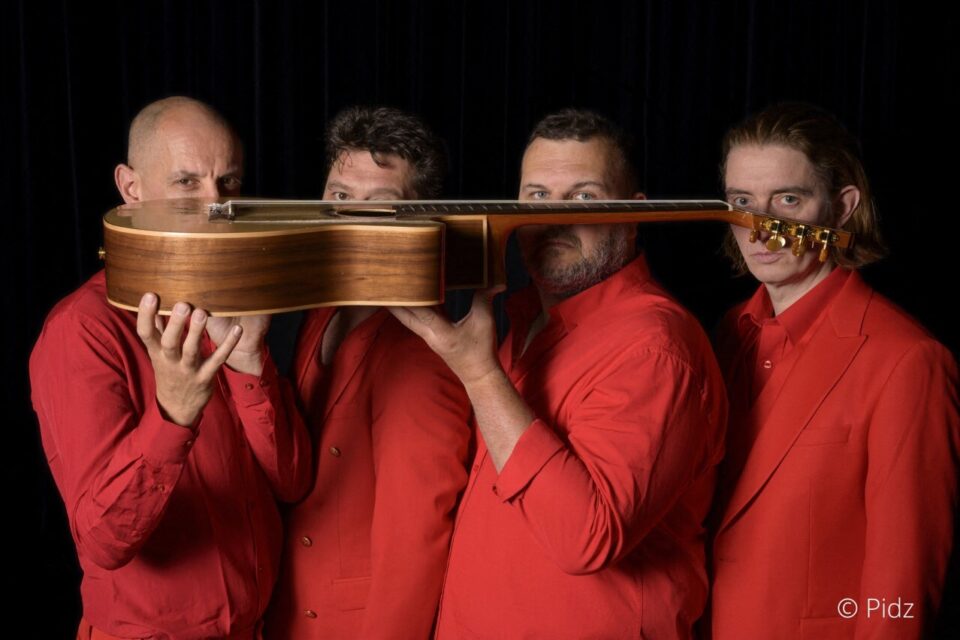 Les Wriggles (chansons humoristiques) présenteront à Vitré (Ille-et-Vilaine) leur nouveau spectacle samedi 6 juillet.